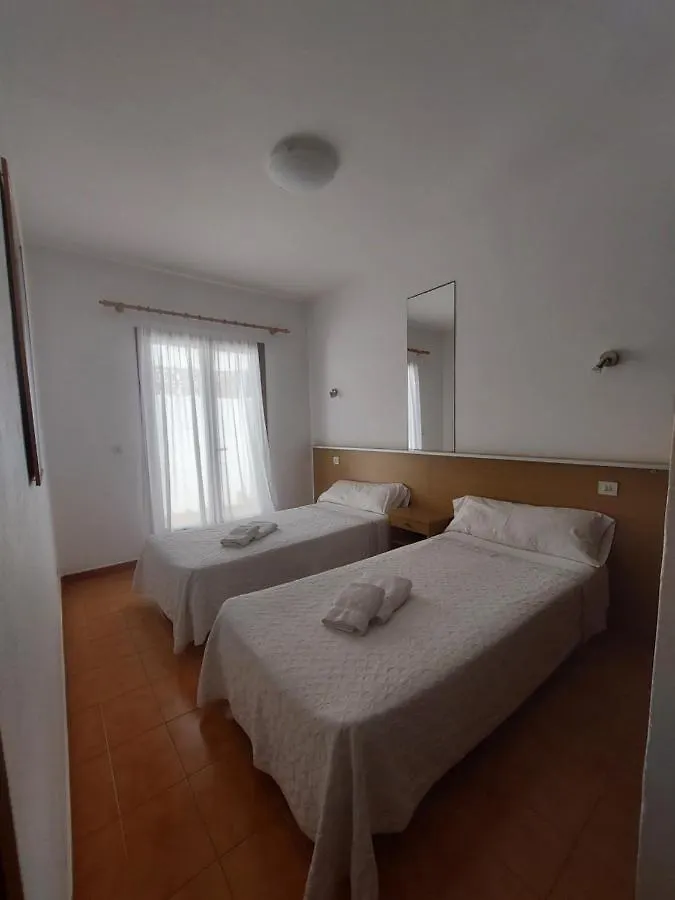 Apartment Apartamentos Xoroi Cala En Porter  Spain