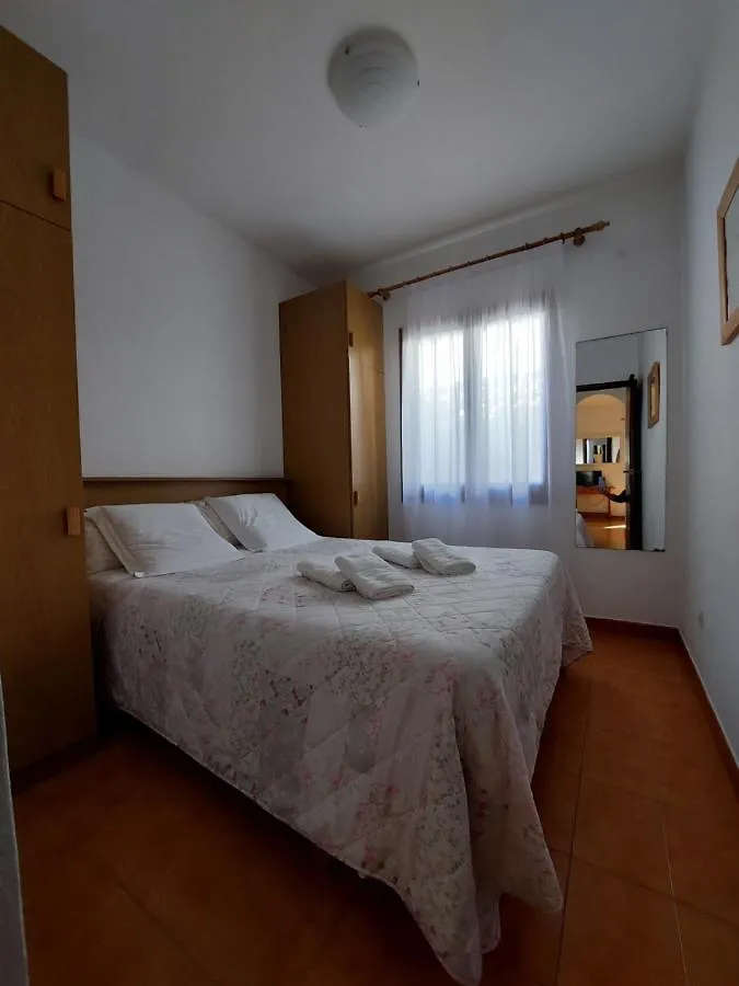 Apartamentos Xoroi Cala En Porter