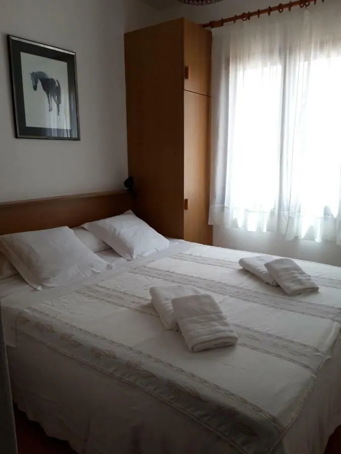 Apartamentos Xoroi Cala En Porter  Apartment